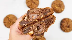 Ferrero rocher cookies met hazelnoten en chocolade