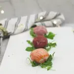 Zalm bonbons met mascarpone, zeekraal en Hollandse garnaaltjes