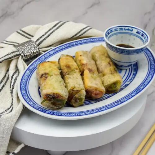 Crispy rijstvel loempia's met geroosterde eend