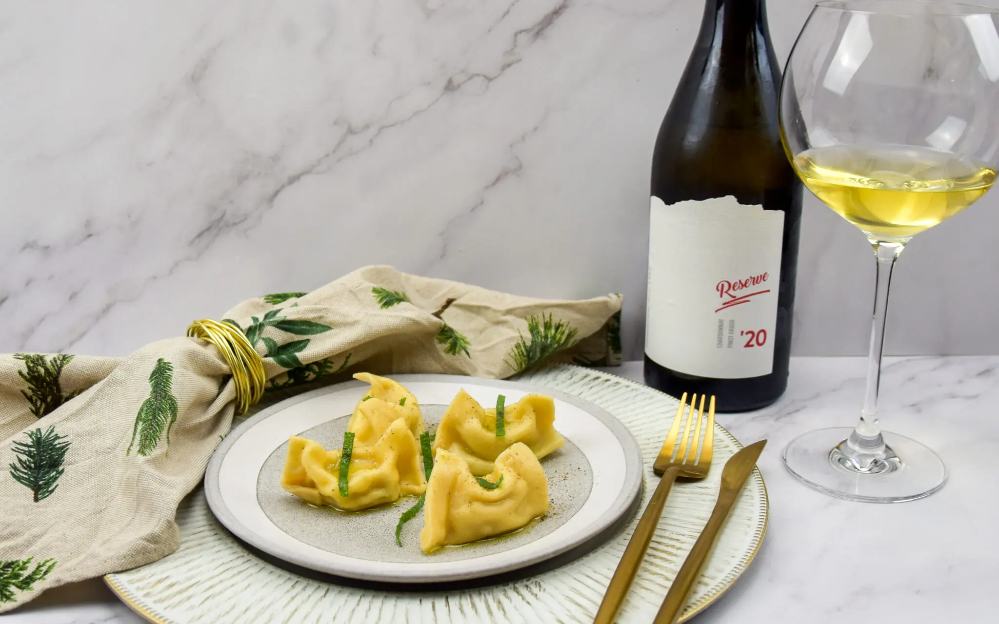 Sloveense pasta met aardappel, guanciale en feta: Idrijski Zlikrofi