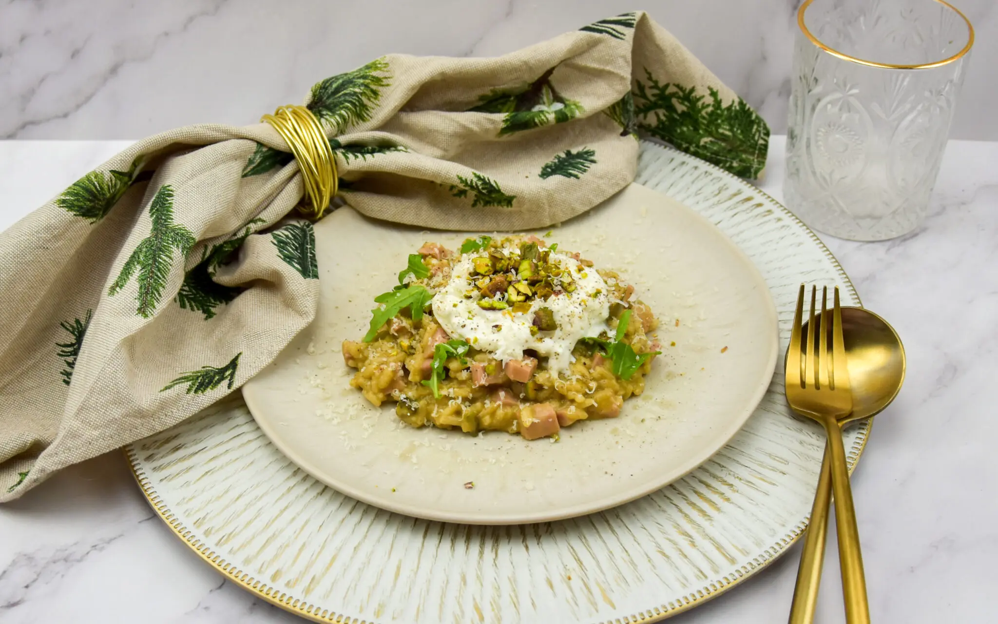 Risotto met mortadella, pistache en burrata