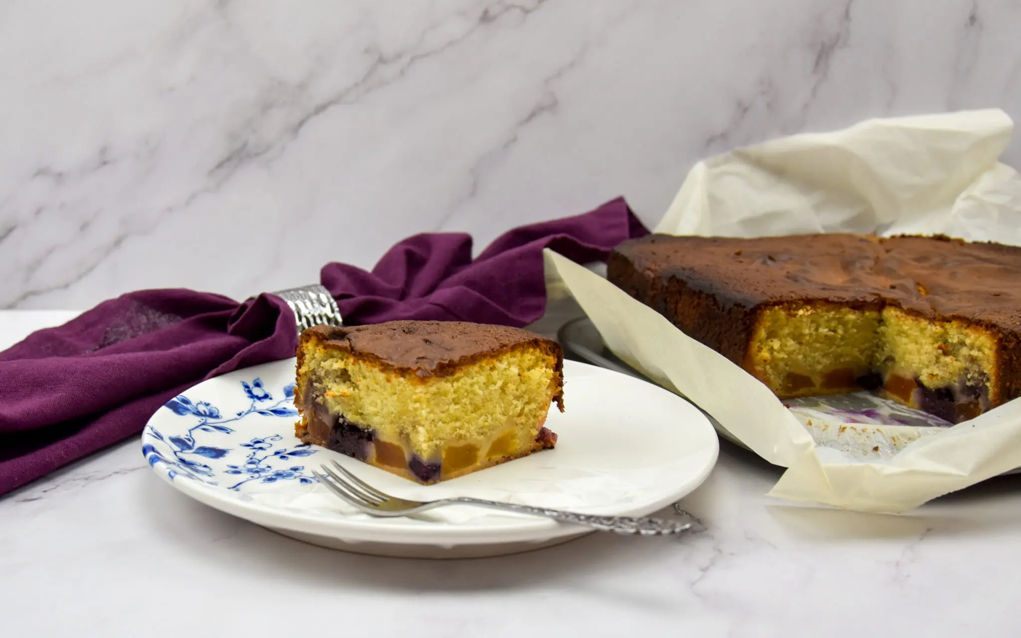 Tropische fruitcake met mango en papaya