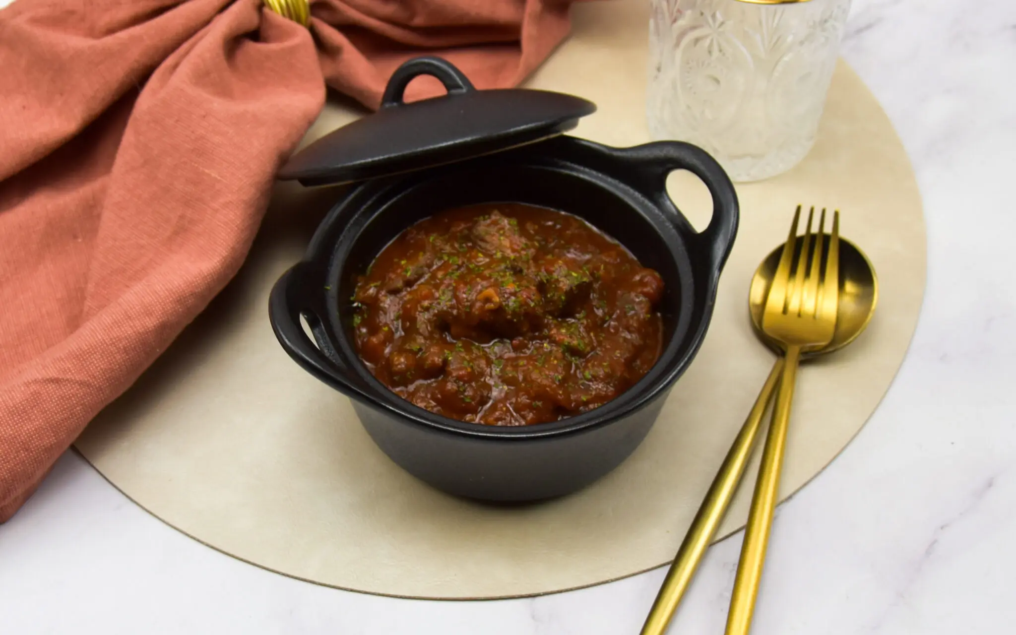 Beef Chilindron - Spaans stoofvlees met geroosterde paprika