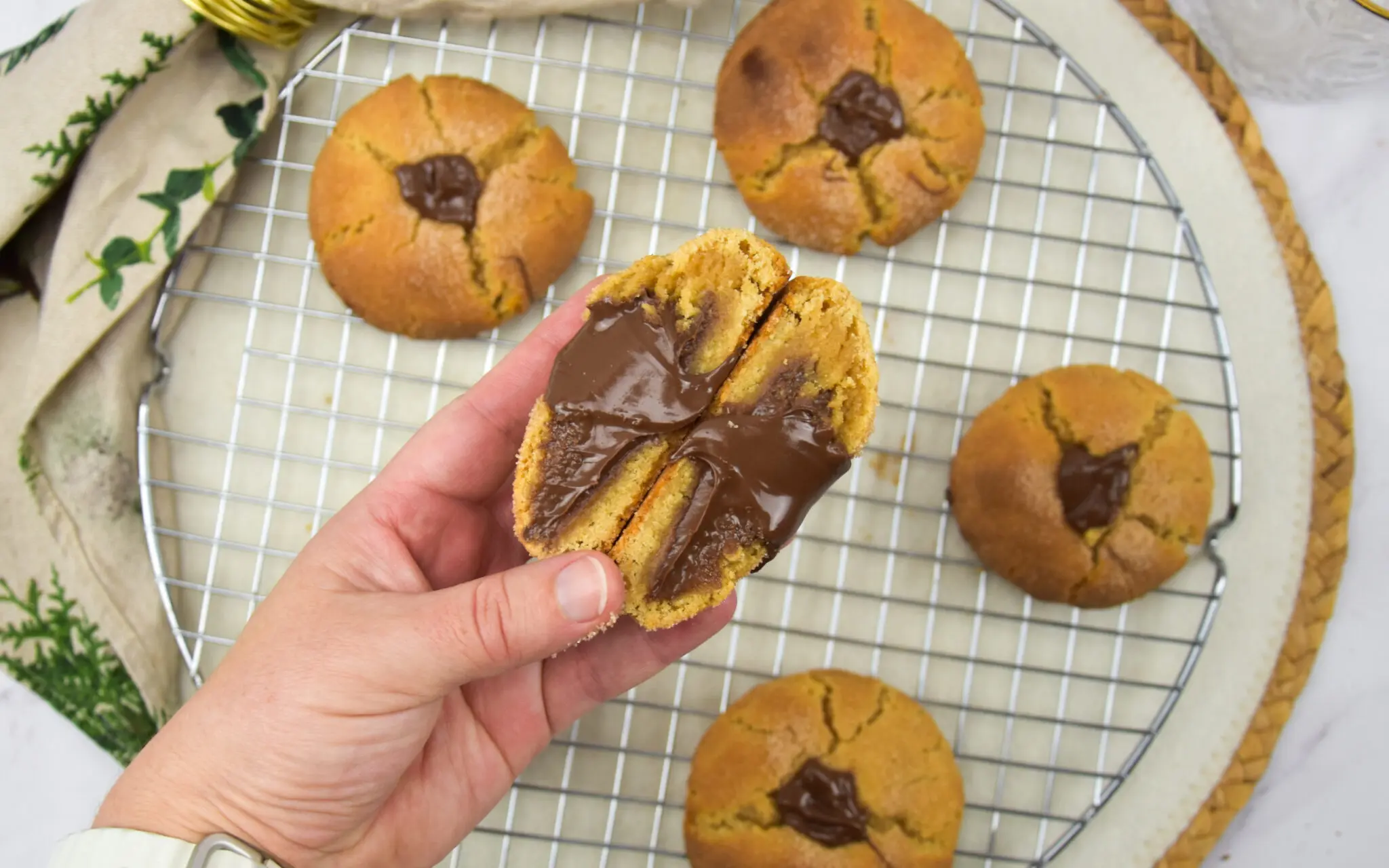 Churros koeken met chocoladepasta en kaneel
