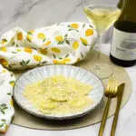Citroen ravioli met witte wijnsaus