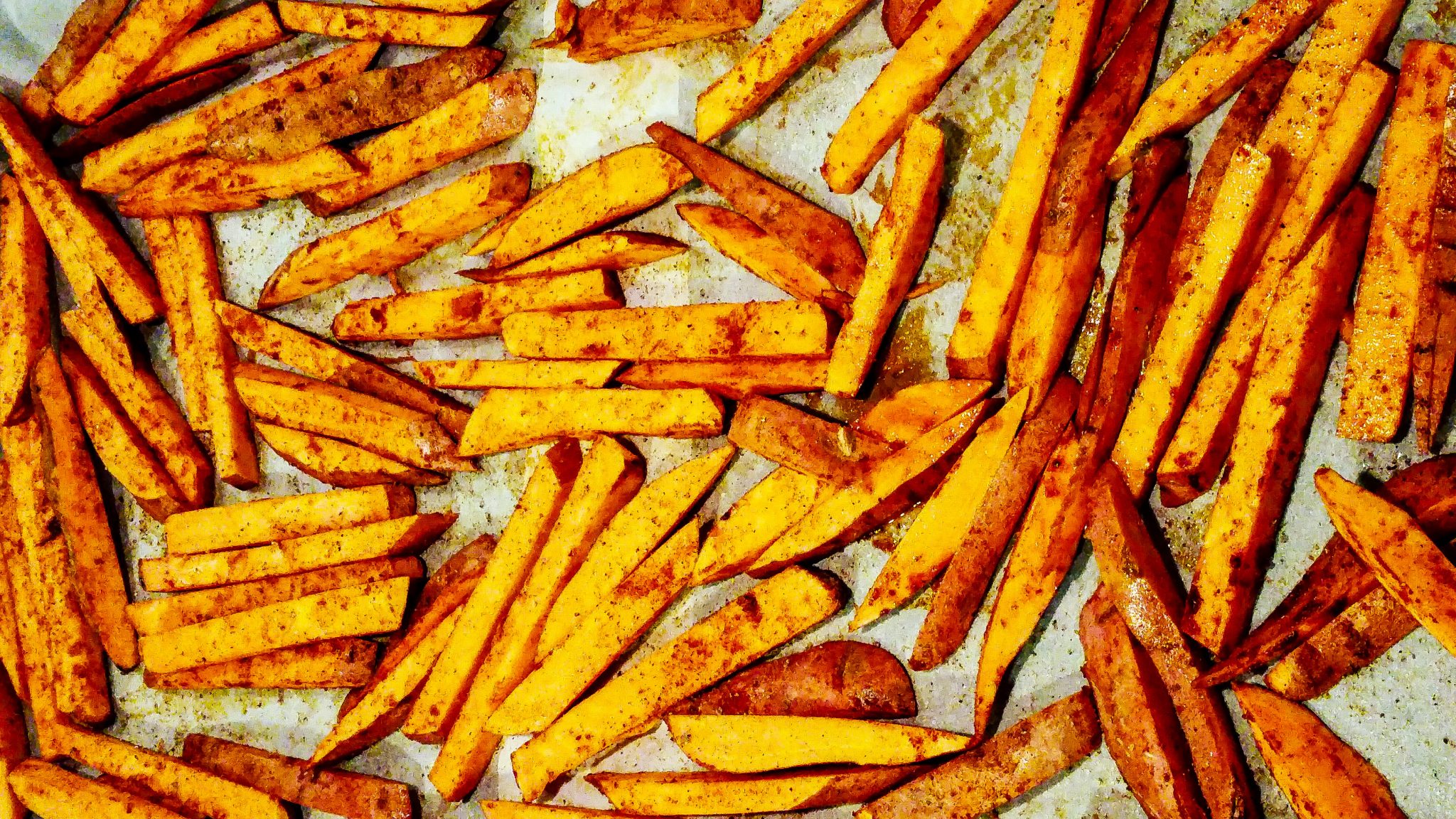 Zoete aardappelfrieten uit de oven