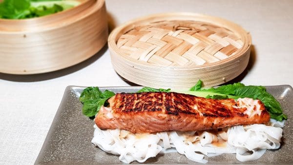 Miso zalm met gestoomde paksoi Miso zalm met gestoomde paksoi