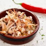 Calamari al ajillo (Inktvis met knoflook)