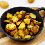 Gebakken aardappeltjes met spek uit de oven