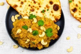 Jackfruit curry met pompoen en cashewnoten