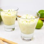 Mango mousse met limoen en yoghurt
