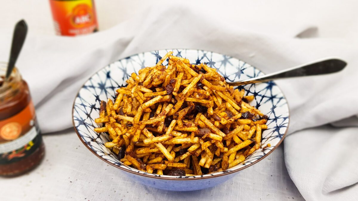 Sambal goreng kentang kering: Indonesische frietjes