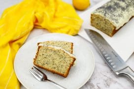 Citroen maanzaad cake met monchu topping