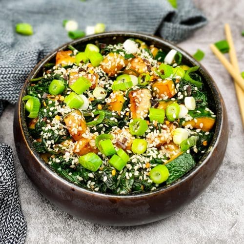 Koreaanse spinazie salade met courgette (Sigeumchi Namul)