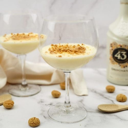 Vanille panna cotta met licor 43 orochata