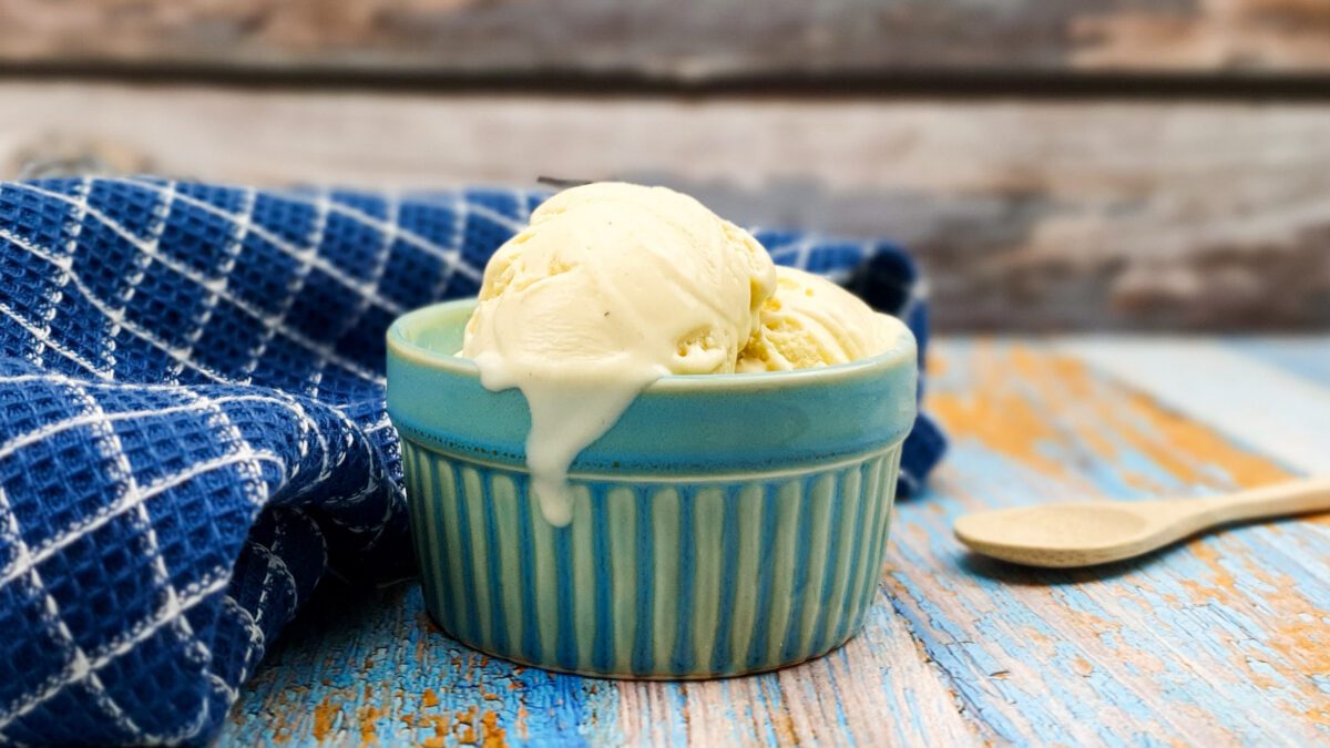 Witte chocolade rozen ijs