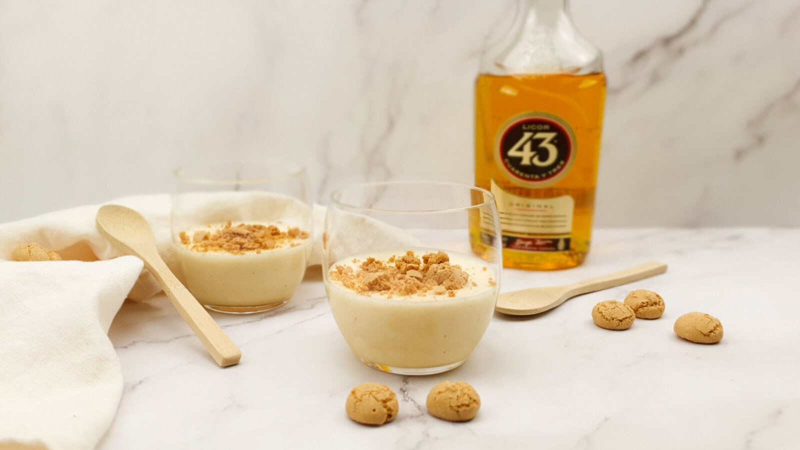 Mousse met cuarenta y tres