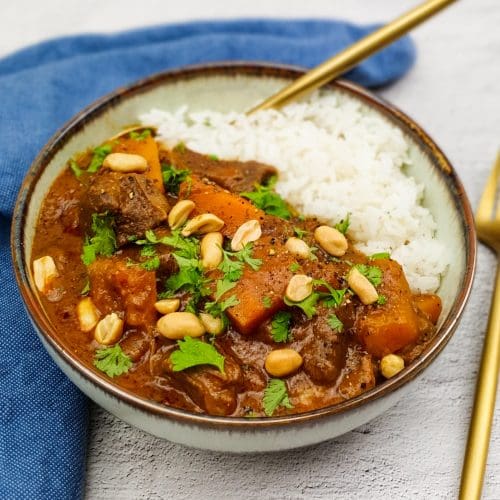 Gambiaans pinda stoofvlees met pompoen (Domoda)