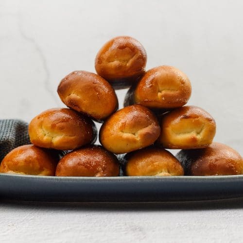 Indische worstenbroodjes