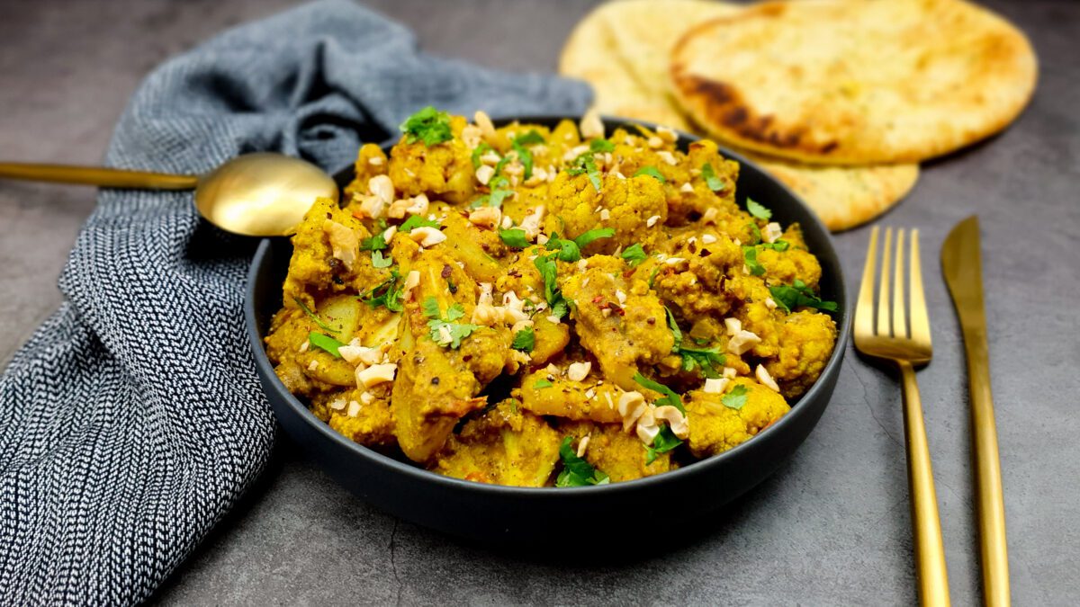 Aloo gobi: Indiase curry van aardappel en bloemkool