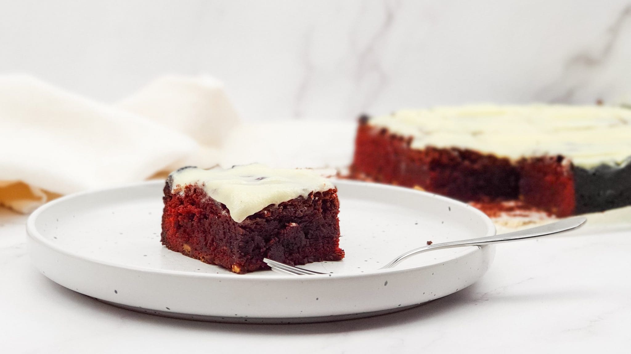 Red velvet brownies met monchou