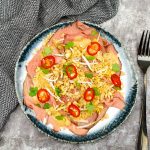 Thaise rosbief carpaccio met rode curry dressing