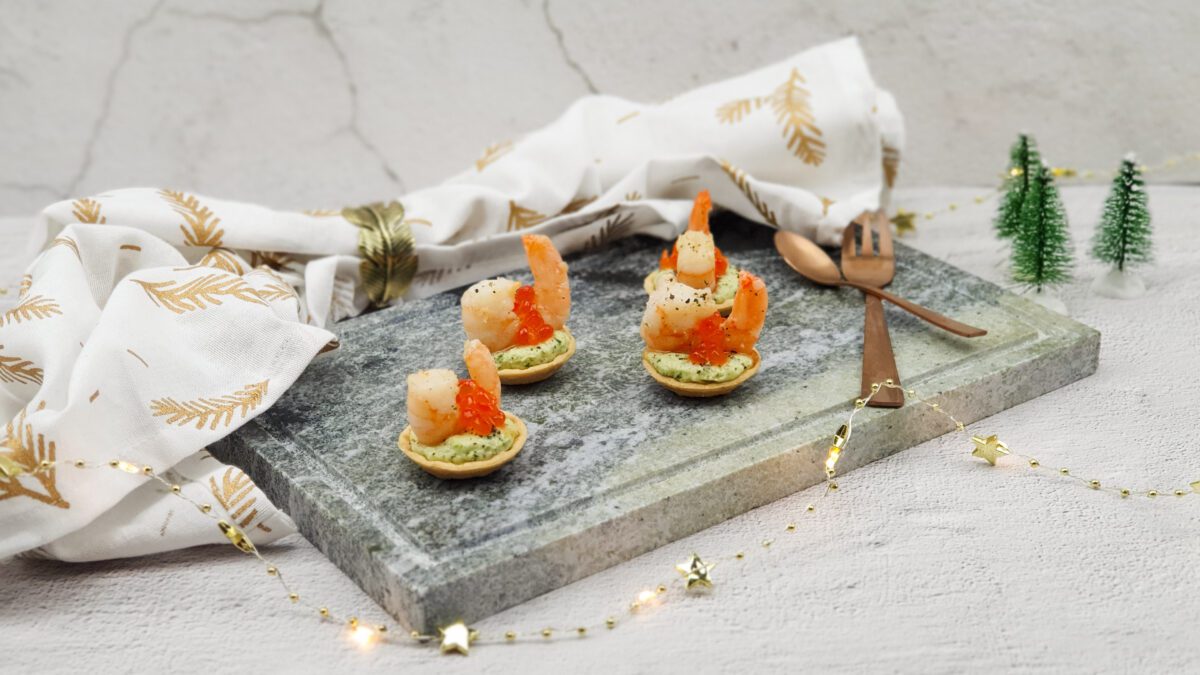 Gamba amuse met pesto crème en zalmeitjes
