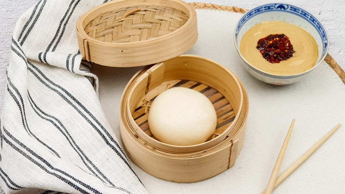 Steamed buns met hoisin mayonaise