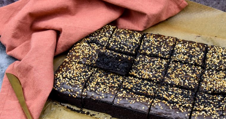 Zwarte sesam brownies
