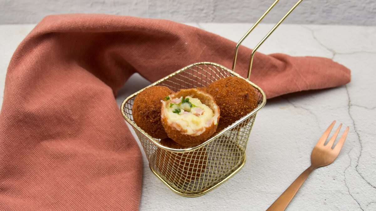 Asperge bitterballen met ham