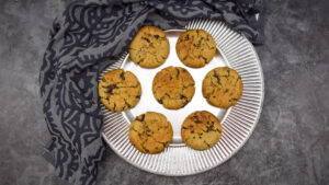 Chocolate chip cookies met pindakaas