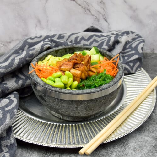Unagi pokébowl met gerookte paling