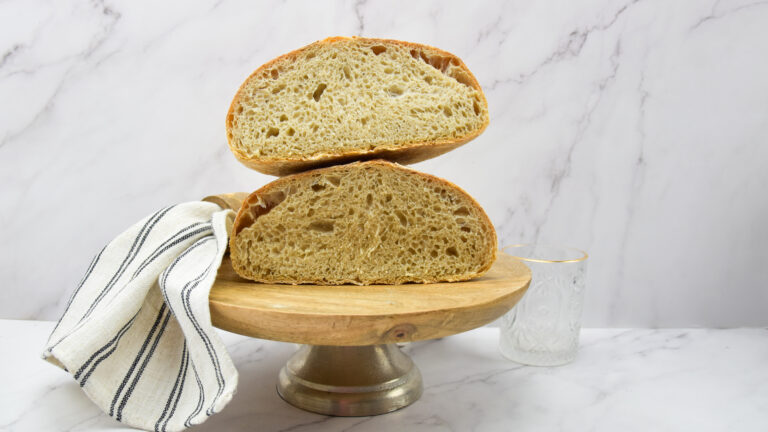 Rustiek rond brood bakken