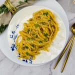 Pasta met tonijn, ansjovis en kappertjes