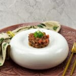 Tonijntartaar met grapefruit en wakame