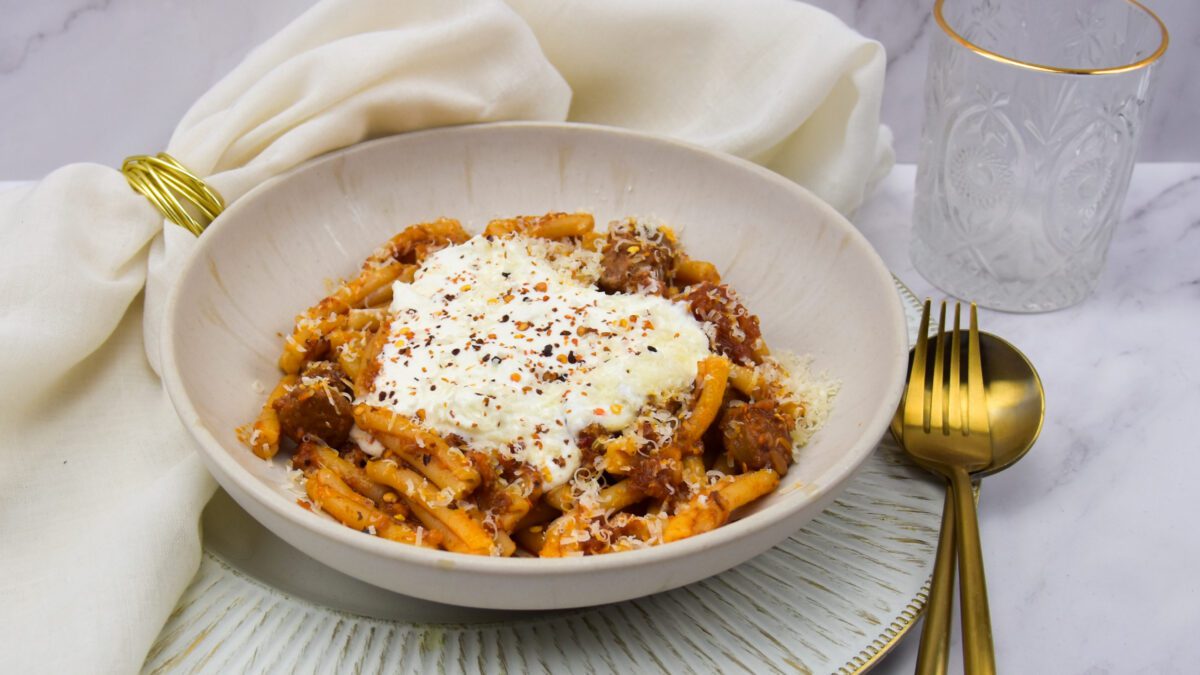 'Nduja pasta met salsiccia en burrata