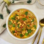 Rode curry met eend, cherrytomaatjes, ananas en lychees