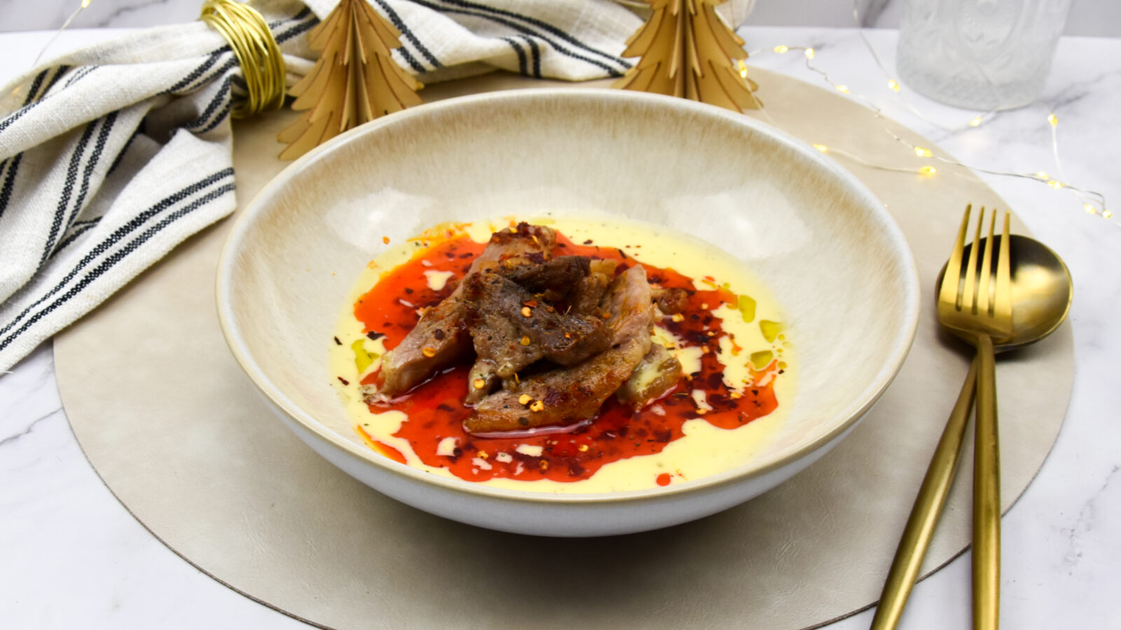 Secreto Iberico met beurre blanc en 'nduja boter