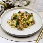 Pasta salsicce met pesto roomsaus Pasta salsicce met pesto roomsaus