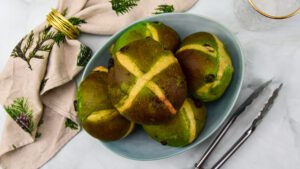 Pandan hot cross buns