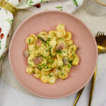 Pasta met witte asperges en gerookte paling