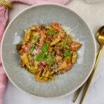 Pasta met guanciale, linzen en 'nduja in roomsaus